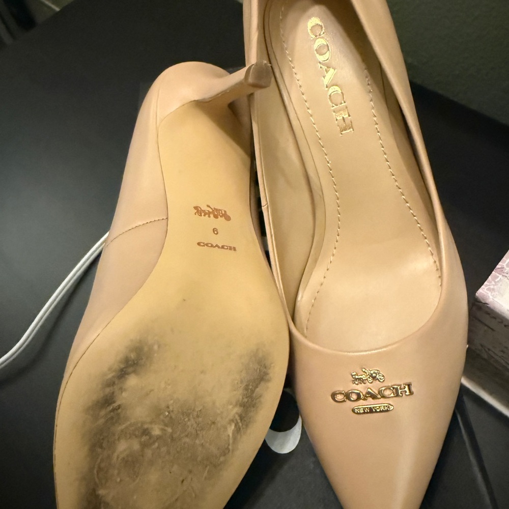 Coach Tan Leather Heels Classic Pumps ALYCE - Picture 6 of 6